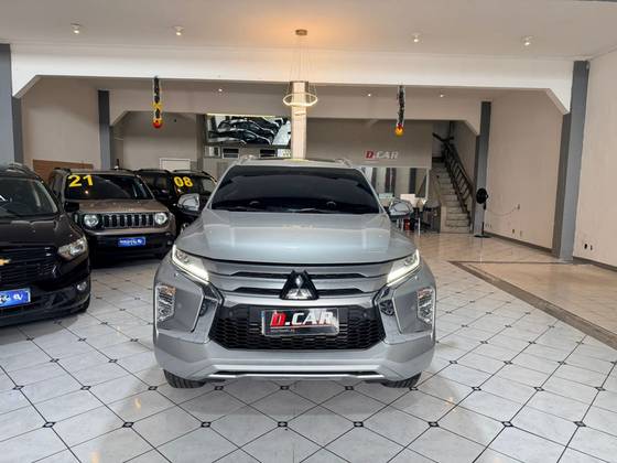 MITSUBISHI PAJERO SPORT 2.4 16V MIVEC TURBO DIESEL HPE-S AWD AUTOMÁTICO MITSUBISHI PAJERO SPORT 2.4 16V MIVEC TURBO DIESEL HPE-S AWD AUTOMÁTICO